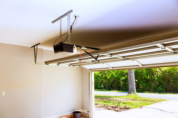 Top rated local Garage Door Roller Replacement specialists in Pinehurst, ID